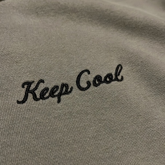 Green pullover - Picture 6 of 6